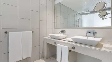Radisson Blu Azuri Resort & Spa Mauritius