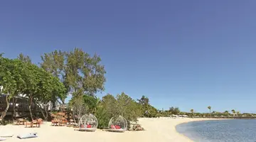 Radisson Blu Azuri Resort & SPA