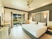 RADISSON BLU AZURI RESORT&SPA