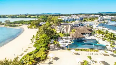 Radisson Blu Azuri Resort & SPA