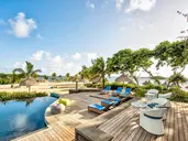 Radisson Blu Azuri Resort & SPA