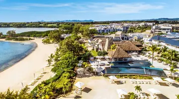 Radisson Blu Azuri Resort & SPA