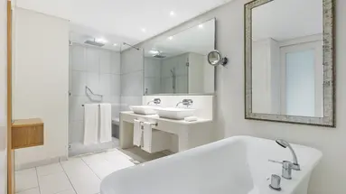 RADISSON BLU AZURI RESORT&SPA