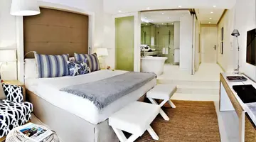 Radisson Blu Azuri Resort & Spa