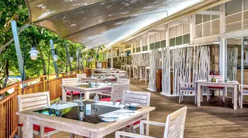 Radisson Blu Azuri Resort & SPA