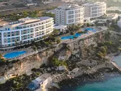 Radisson Blu Golden Sands Resort