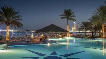 Radisson Blu Hotel & Resort, Abu Dhabi Corniche