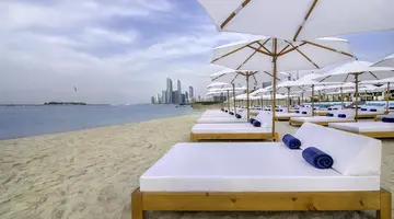 Radisson Blu Hotel & Resort, Abu Dhabi Corniche