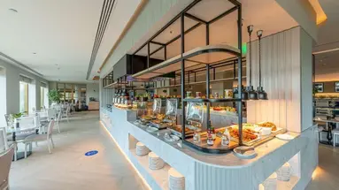 Radisson Blu Hotel & Resort, Abu Dhabi Corniche