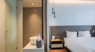RADISSON BLU HOTEL