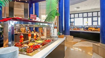 Radisson Blu Palace Resort & Thalasso