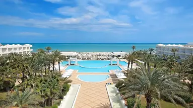 Radisson Blu Palace Resort & Thalasso
