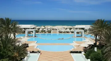 RADISSON BLU PALACE RESORT & THALASSO