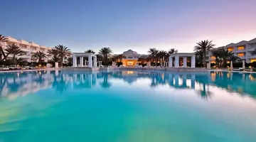 RADISSON BLU PALACE RESORT & THALASSO