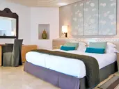 RADISSON BLU PALACE
