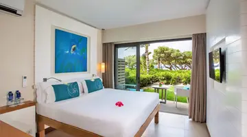 Radisson Blu Poste Lafayette Resort & Spa
