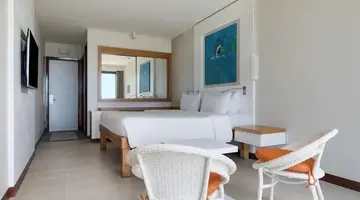 Radisson Blu Poste Lafayette Resort & SPA