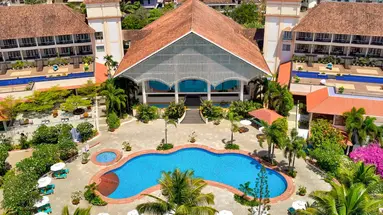 Radisson Blu Resort Goa Cavelossim Beach