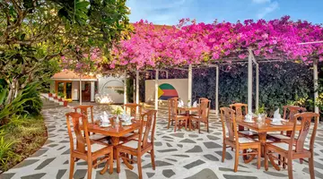 Radisson Blu Resort Goa Cavelossim Beach
