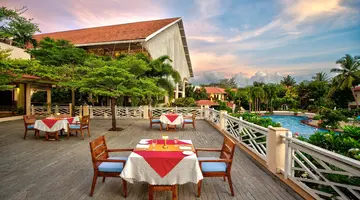 Radisson Blu Resort Goa Cavelossim Beach