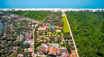 Radisson Blu Resort Goa Cavelossim Beach