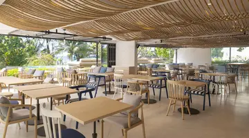 RADISSON BLU RESORT, PHUKET MAI KHAO BEACH