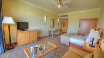 Radisson Blu Resort & Spa Golden Sands