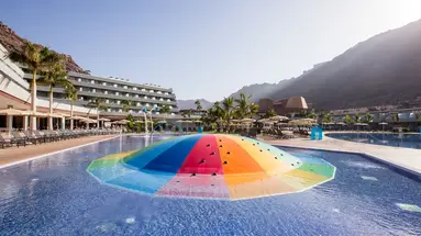 RADISSON BLU RESORT & SPA GRAN CANARIA MOGAN