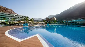 RADISSON BLU RESORT & SPA GRAN CANARIA MOGAN