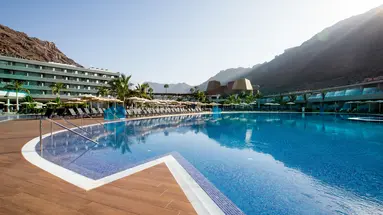 RADISSON BLU RESORT & SPA GRAN CANARIA MOGAN