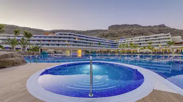 RADISSON BLU RESORT & SPA GRAN CANARIA MOGAN