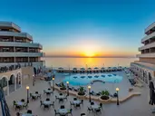 Radisson Blu St. Julian s Resort