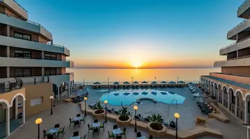 Radisson Blu St. Julian's Resort