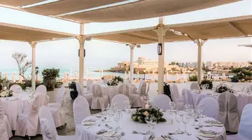 Radisson Blu St. Julian's Resort
