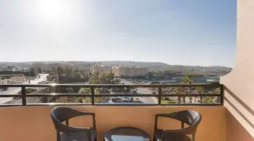Radisson Blu St. Julian's Resort