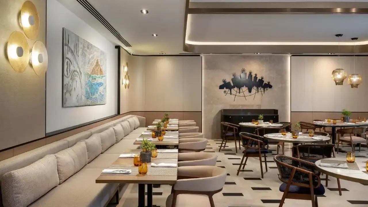 RADISSON COLLECTION HOTEL