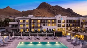 RADISSON COLLECTION HOTEL