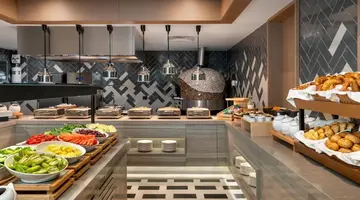 RADISSON COLLECTION HOTEL