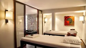 RADISSON RESORT AND SUITES PHUKET (ex. SWISSOTEL SUITES PHUKET KAMALA BEACH)