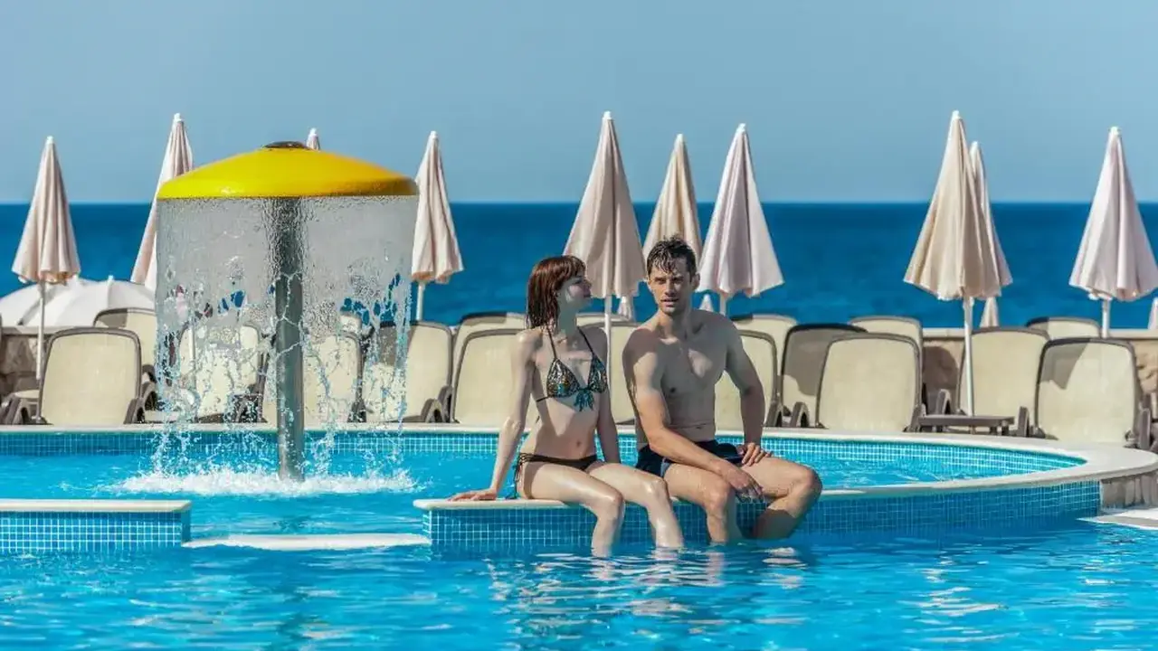 RADISSON RESORT RUZA VJETROVA