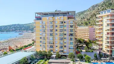 Rafaelo Deluxe Hotel and Spa