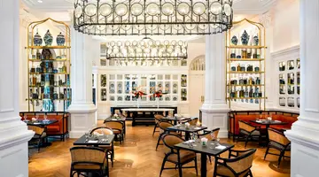Raffles Singapore