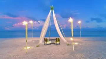 RAHAA RESORT