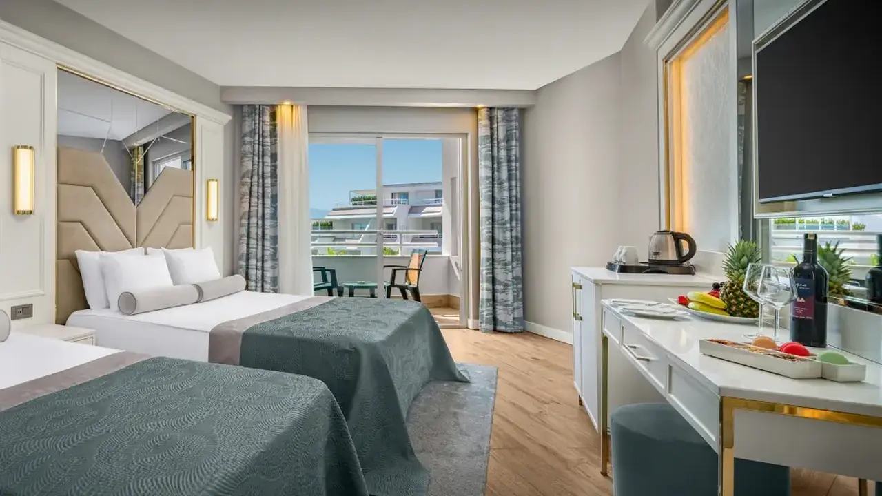 RAI PREMIUM TEKIROVA