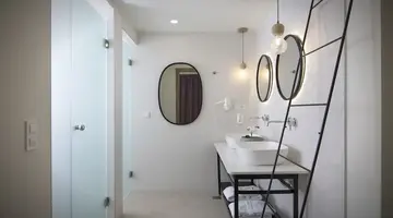 Rainbow Apartments