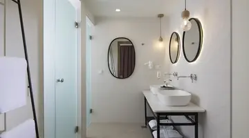 Rainbow Apartments