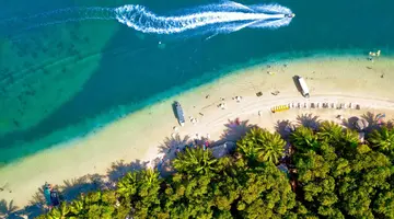 Rajskie plaże w cieniu wulkanów