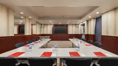 Ramada by Wyndham Istanbul Pera