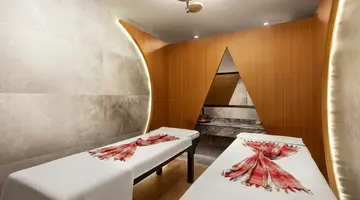 Ramada by Wyndham Istanbul Pera