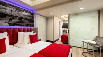Ramada by Wyndham Istanbul Pera